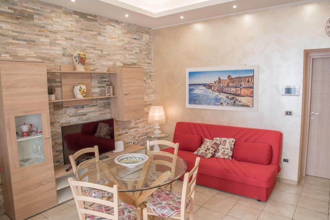 La Casa Di Cristina Apartment Syracuse Luaran gambar